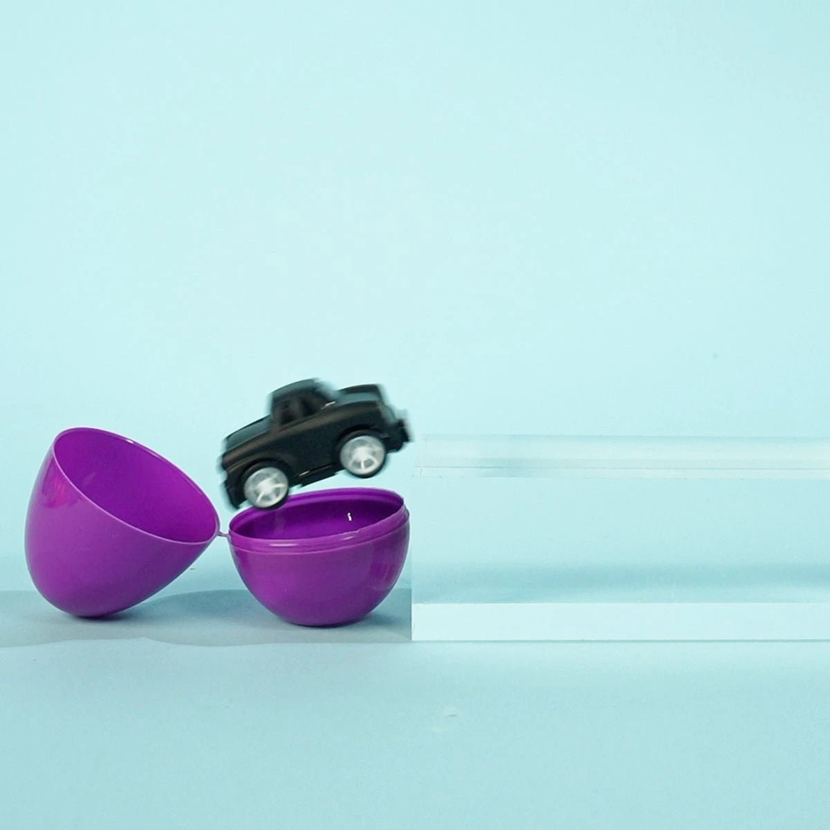 Easter Eggs Prefilled With Pull Back Car Toys 12pcs 5 Easter Eggs Prefilled With Pull Back Car Toys 12pcs - Image 3