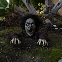 Crawling Groundbreaker Zombie