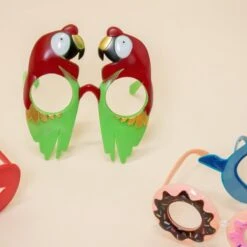 Party Favors: Luau Sunglasses -Popfun luau party glasses 482129
