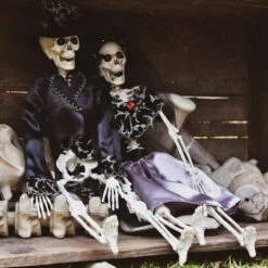 Halloween Decor: Wedded Skeletons -Popfun wedded skeletons 803417